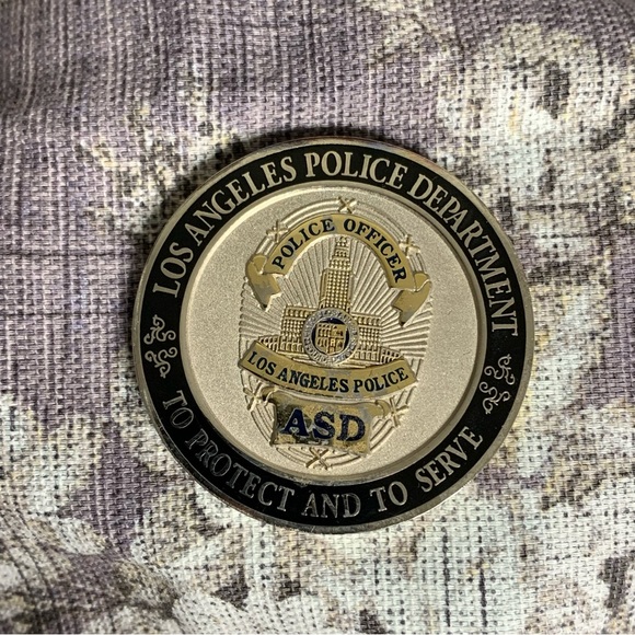 LAPD Los Angeles Police Air Support Division Challenge Coin - Picture 1 of 6